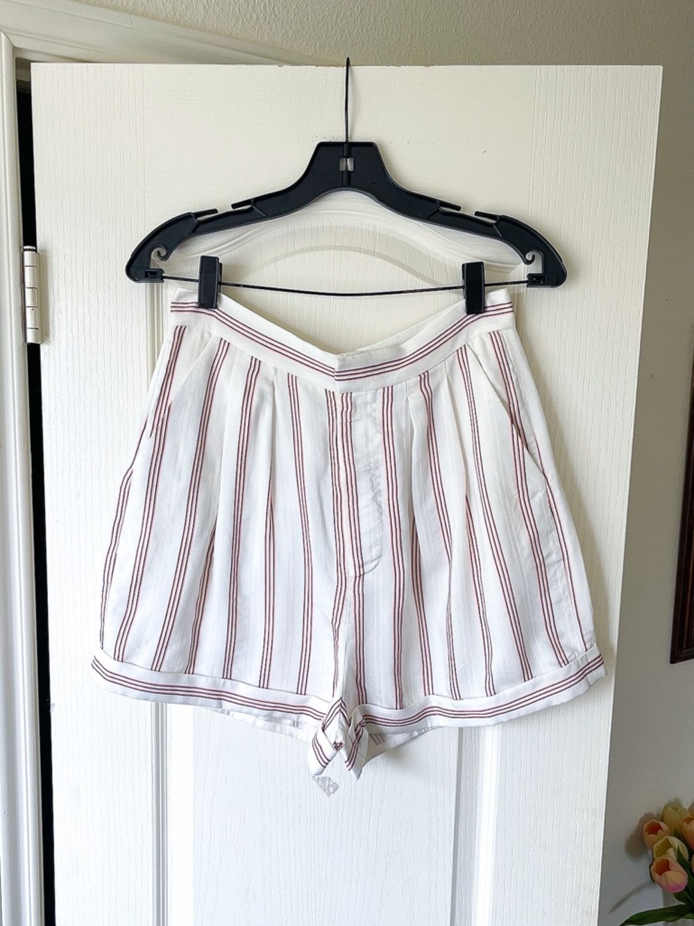 Joie Carvel High Waist Striped Shorts Porcelain Ivory Size 8 NWT - Picture 2 of 9